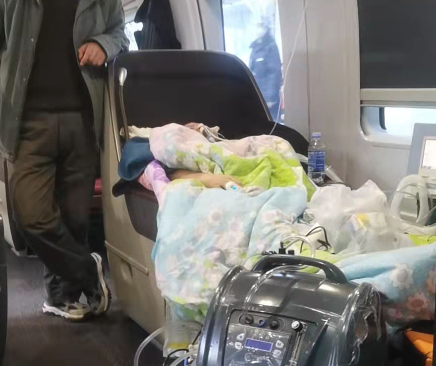 萨嘎县高铁转运